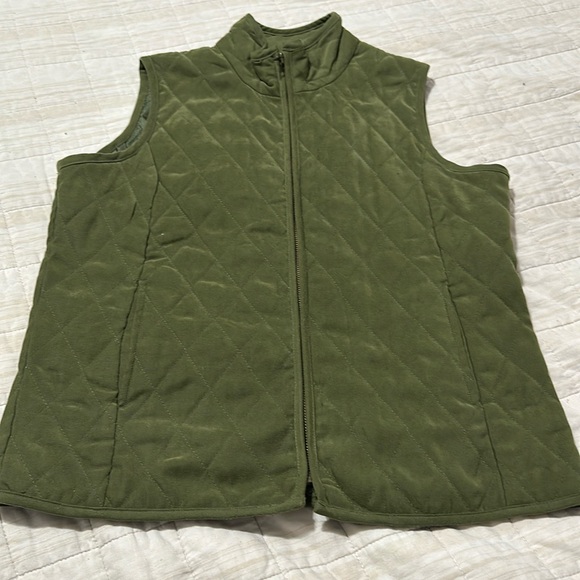 Karen Scott Jackets & Blazers - Karen Scott Olive Green Quilted Sport Vest